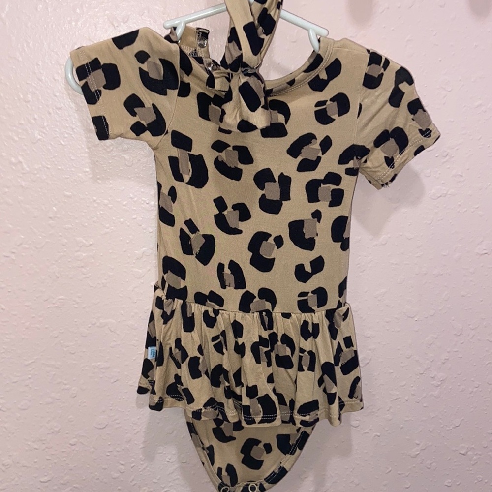 Posh peanut Sasha twirl skirt bodysuit & headband